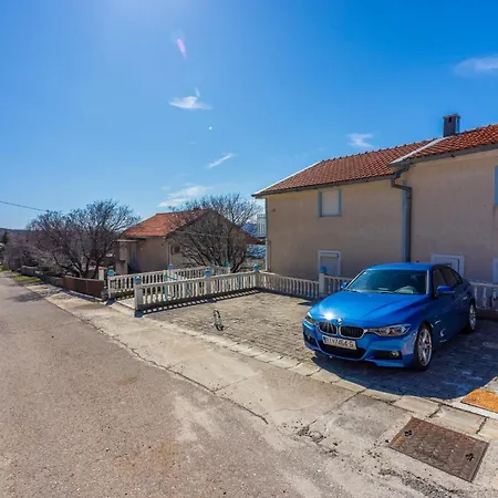 Pavicic *