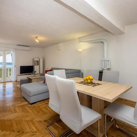 Pavicic Апартаменты Кленовица